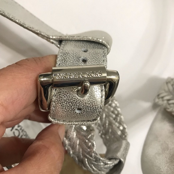 Michael Kors Silver Leather Heels Size 8 - Picture 3 of 8